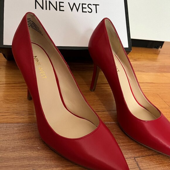 Nine West Martina Leather Pumps - Picture 1 of 2